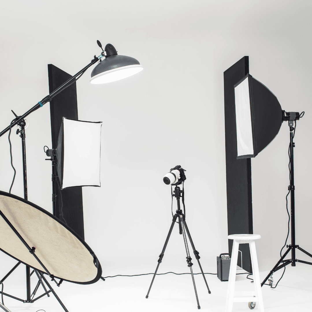 Image showcasing headshot and product sessions set